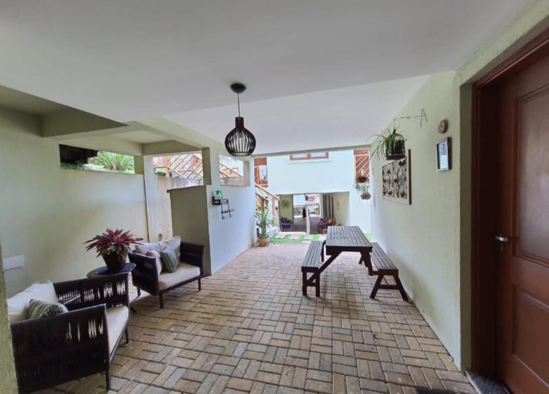 Bangalô duplex, vista para o mar, Yacamim, Praia do Curral, Ilhabela Extérieur photo